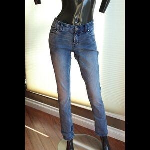 Tommy Bahama Skinny Jeans